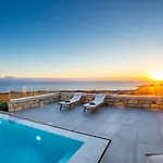 Anemelia Villa *