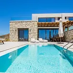 Anemelia Villa *