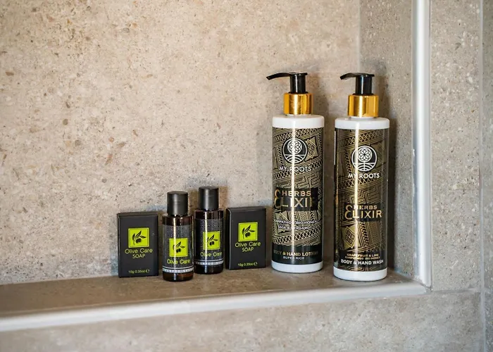 Anemelia فيلة Foiníkion